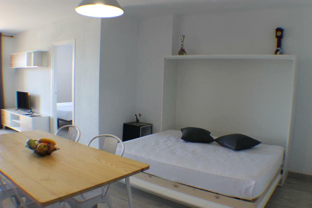 Agi Panama Apartman Roses Kültér fotó